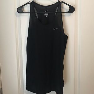 Black nike dry fit tank
